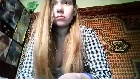 kikibang_ online show from October 2025 08:13:01 AM