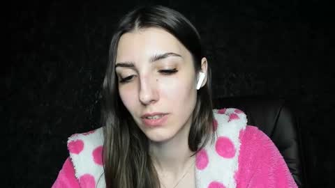 Mika and Miranda online show from September 2025 05:57:01 PM