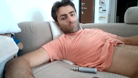 kikkus01 online show from May 2026 01:38:02 PM