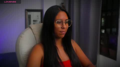 Snapshot of killaa01 chatting on February 2025 01:36:01 AM Alejandra online show from February 2025 01:36:01 AM