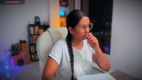 Snapshot of killaa01 chatting on February 2025 12:48:02 AM Alejandra online show from February 2025 12:48:02 AM