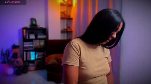 Snapshot of killaa01 chatting on March 2025 11:09:02 PM Alejandra online show from March 2025 11:09:02 PM