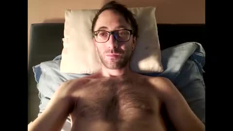 kingstoned online show from November 2025 06:12:01 PM