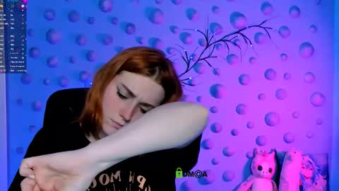 kim_classy online show from December 2025 11:08:01 AM