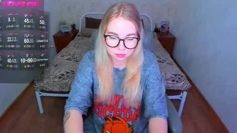 Snapshot of kim_girl_next_door chatting on February 2026 10:34:02 AM KIM online show from February 2026 10:34:02 AM