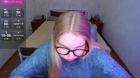 Snapshot of kim_girl_next_door chatting on February 2026 02:51:01 PM KIM online show from February 2026 02:51:01 PM