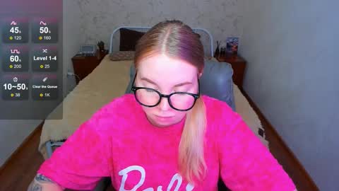 Snapshot of kim_girl_next_door chatting on February 2026 03:34:02 PM KIM online show from February 2026 03:34:02 PM