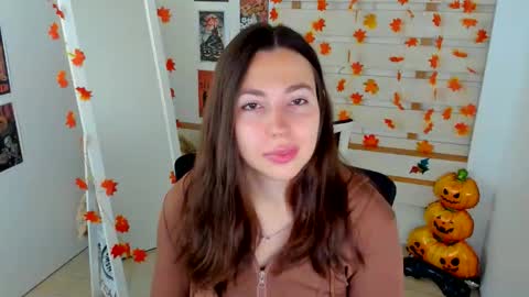 Kim online show from October 2025 06:36:02 AM