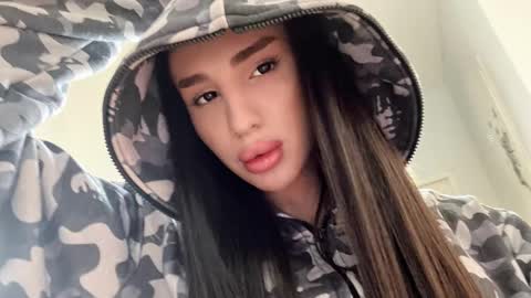 Kim Oberlin online show from February 2026 10:47:01 AM