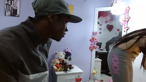 Snapshot of kimandyuk chatting on February 2025 07:21:01 PM Kim  Yuk online show from February 2025 07:21:01 PM