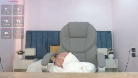 kimara lion online show from November 2025 03:07:01 AM