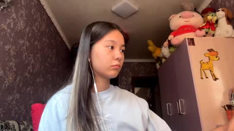 Polly online show from May 2026 10:44:01 AM