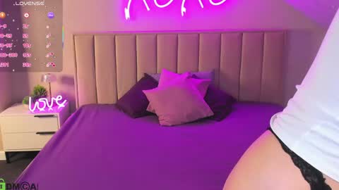 kimberlly_smith online show from May 2026 11:12:01 PM
