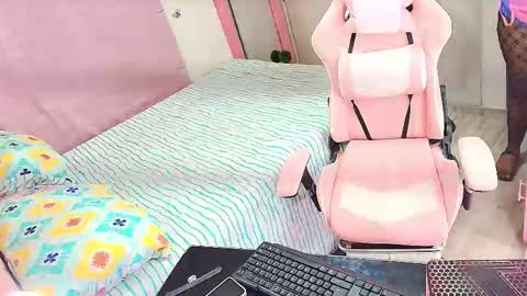 Anita. online show from March 2026 03:10:01 AM