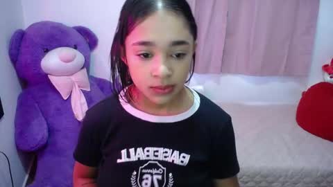 Kim online show from March 2026 01:08:01 PM