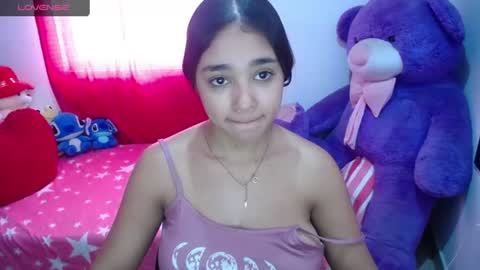Snapshot of kimberly_slim chatting on July 2026 12:32:02 PM Kim online show from July 2026 12:32:02 PM