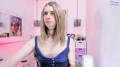 Snapshot of kimberly_thonson chatting on June 2026 11:39:02 PM kimberly_thonson online show from June 2026 11:39:02 PM