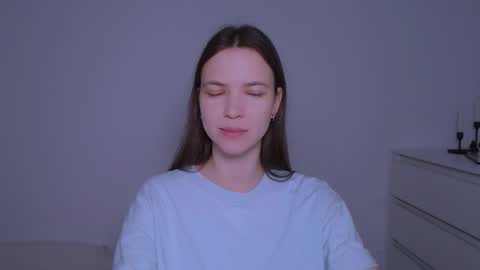Snapshot of kimberlyhart_ chatting on February 2025 06:29:01 AM Kimberly online show from February 2025 06:29:01 AM