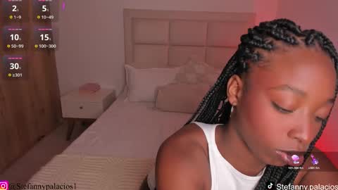 Queen Kim online show from November 2025 10:07:02 PM