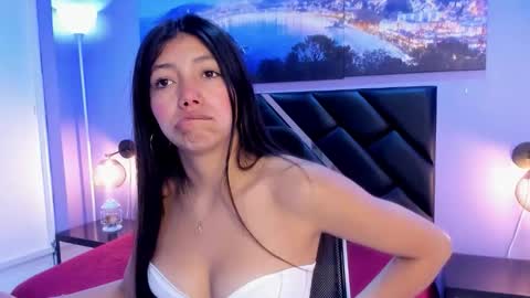 Kimberly Villalobos online show from February 2026 11:30:01 AM