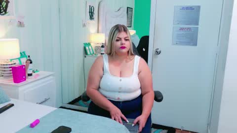 KimBrooks online show from December 2025 11:06:02 AM