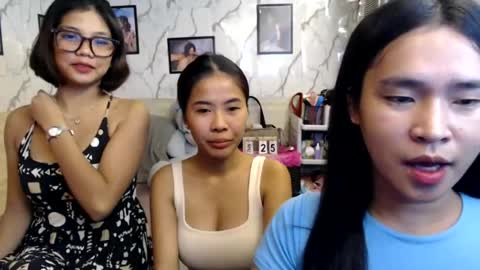 kimchuueee online show from June 2026 09:36:02 AM