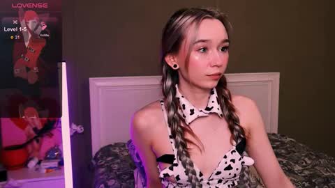 Kimiko online show from November 2025 02:38:01 PM