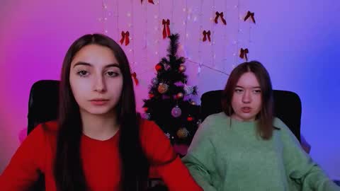 Snapshot of kimiko_shine_ chatting on December 2025 10:57:01 AM just Kimi online show from December 2025 10:57:01 AM