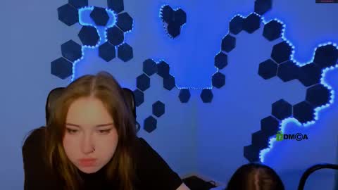 Snapshot of kimiko_shine_ chatting on January 2026 09:57:02 AM just Kimi online show from January 2026 09:57:02 AM