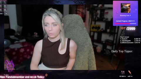 Wolfs Girl online show from January 2025 11:46:01 PM