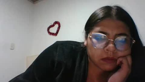 Snapshot of kimmy_kimmy_ chatting on January 2025 01:57:02 AM Kimmy online show from January 2025 01:57:02 AM