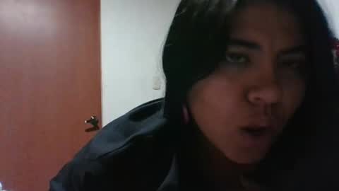 Snapshot of kimmy_kimmy_ chatting on January 2025 04:06:01 AM Kimmy online show from January 2025 04:06:01 AM