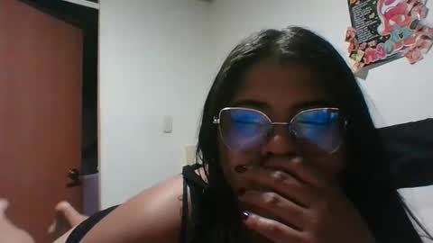 Snapshot of kimmy_kimmy_ chatting on February 2025 02:15:02 AM Kimmy online show from February 2025 02:15:02 AM