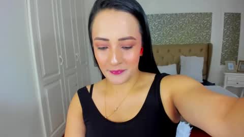 Snapshot of kimwessel_ chatting on May 2026 07:44:02 PM Kim online show from May 2026 07:44:02 PM