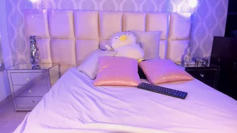 Snapshot of kimwexlerr_ chatting on January 2026 07:50:01 PM Kim online show from January 2026 07:50:01 PM