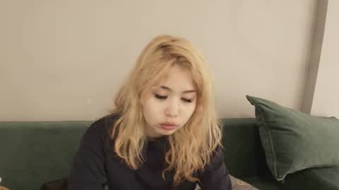 Snapshot of kimy_jina chatting on June 2026 03:25:01 AM Kimi online show from June 2026 03:25:01 AM