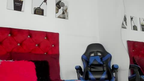 Snapshot of king_ares1 chatting on May 2026 11:07:02 AM king_ares1 online show from May 2026 11:07:02 AM