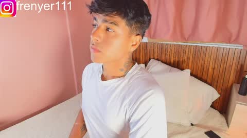 king  help me reach 100 likes online show from April 2026 01:25:01 AM