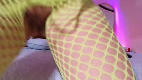 Snapshot of king_bella_ chatting on February 2026 03:00:02 AM Bella online show from February 2026 03:00:02 AM