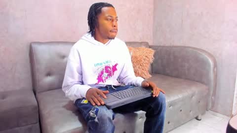 Snapshot of king_blazze chatting on June 2026 02:26:01 PM B L A Z Z E online show from June 2026 02:26:01 PM