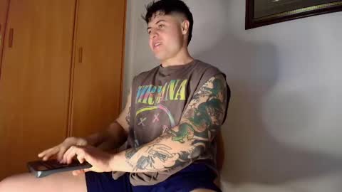 Snapshot of king_master_juan chatting on March 2025 10:37:02 AM The Best Master online show from March 2025 10:37:02 AM