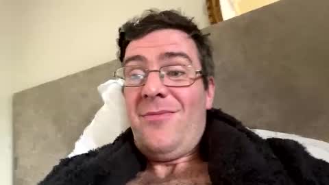 king_o107 online show from February 2026 09:40:01 AM