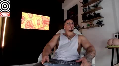 King Bear online show from November 2025 11:10:01 AM