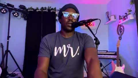 Snapshot of kingcorbra chatting on December 2024 04:56:01 AM KC online show from December 2024 04:56:01 AM