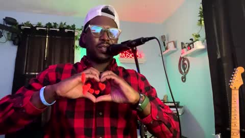 Snapshot of kingcorbra chatting on December 2024 07:03:02 PM KC online show from December 2024 07:03:02 PM