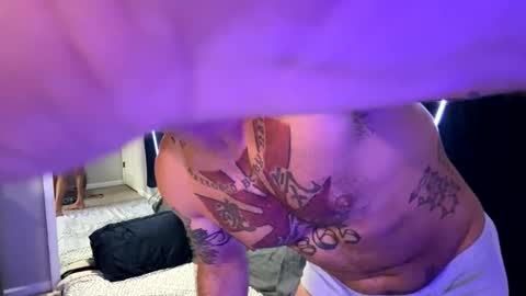 Emul King online show from October 2025 07:40:01 PM