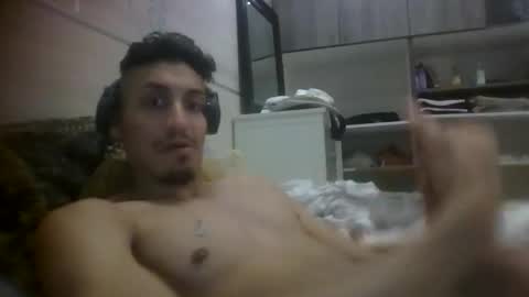 Snapshot of kingfreakii chatting on November 2025 11:20:01 AM kingfreakii online show from November 2025 11:20:01 AM