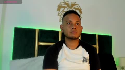 kingg_jay online show from May 2026 11:53:01 AM