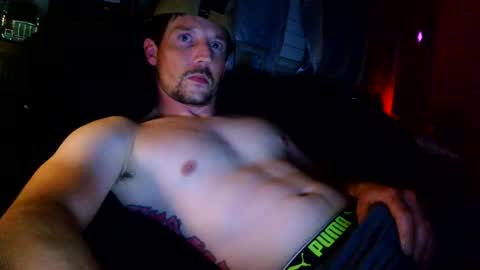 Snapshot of kinglee5150 chatting on April 2026 10:57:01 AM kingqueenofthesouth318 online show from April 2026 10:57:01 AM