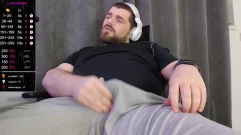 Snapshot of kingmarti chatting on February 2026 02:15:02 PM Marti online show from February 2026 02:15:02 PM